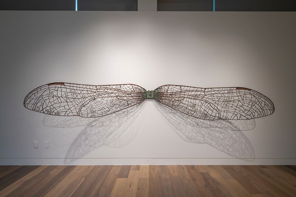 Yoshitomo Saito, Wings of Fairy, bronze, 2021. © Yoshitomo Saito